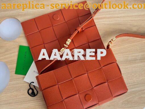 Replica Bottega Veneta BV Cassette Intrecciato Grained Leather Bag 666 7