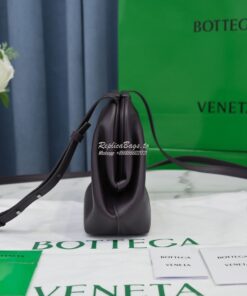 Replica Bottega Veneta BV Point Leather Top Handle Bag 658476 Grape 2