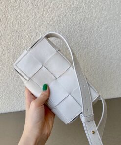 Replica Bottega Veneta BV The Belt Cassette 639367 White 2