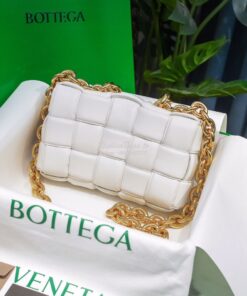 Replica  Bottega Veneta BV The Chain Cassette 631421 White 2