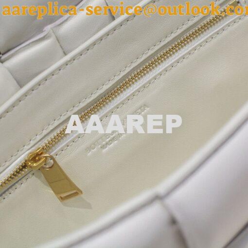 Replica  Bottega Veneta BV The Chain Cassette 631421 White 8