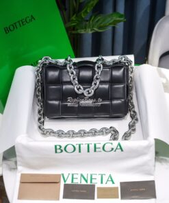 Replica  Bottega Veneta BV The Chain Cassette 631421 Black w Silver Ch