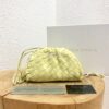 Replica Bottega Veneta BV The Pouch 20 Intrecciato 585852 Deep Blue 11