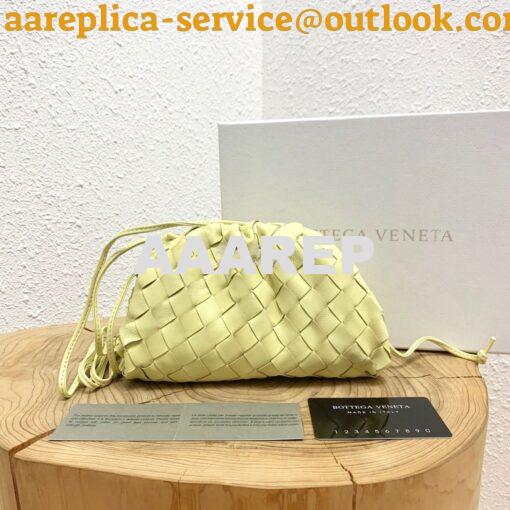 Replica Bottega Veneta BV The Pouch 20 Intrecciato 585852 Yellow