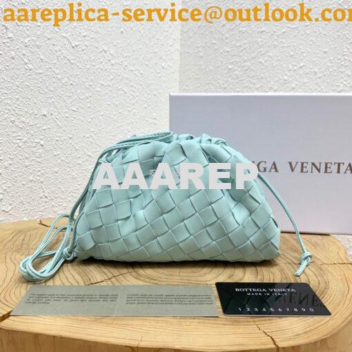 Replica Bottega Veneta BV The Pouch 20 Intrecciato 585852 Ice