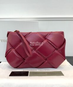 Replica Bottega Veneta BV Pouch Padded Maxi Weave in Crackled Papery C