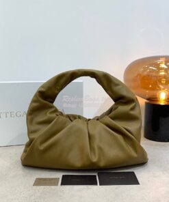 Replica Bottega Veneta BV Small The Shoulder Pouch in Supple Calfskin