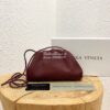 Replica Bottega Veneta BV The Pouch 20 in Butter Calf 585852 Beige 10