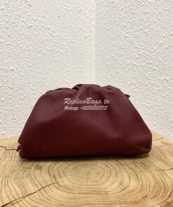 Replica Bottega Veneta BV The Pouch 20 in Butter Calf 585852 Bordeaux 2