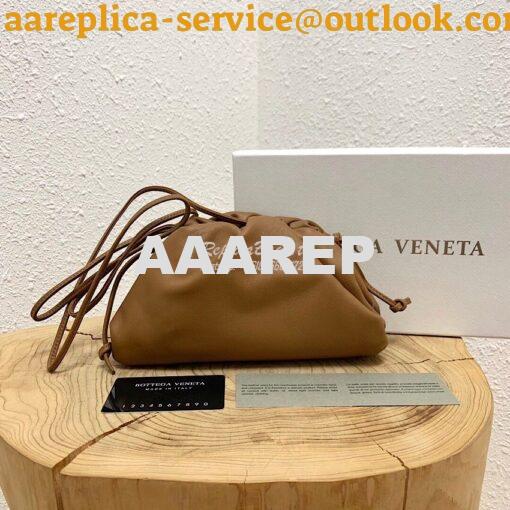 Replica Bottega Veneta BV The Pouch 20 in Butter Calf 585852 Brown