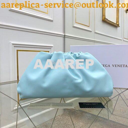 Replica Bottega Veneta BV The Pouch in Butter Calf 576227 Baby Blue