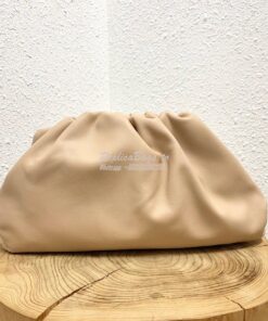 Replica Bottega Veneta BV The Pouch in Butter Calf 576227 Beige