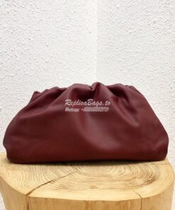 Replica Bottega Veneta BV The Pouch in Butter Calf 576227 Bordeaux 2