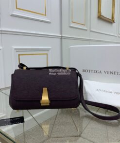 Replica Bottega Veneta BV Small Angle Bag in Palmellato 592139 Bordeau