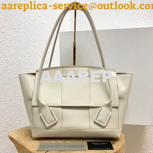 Replica Bottega Veneta BV Arco 48 Bag In French Calf 575941 White