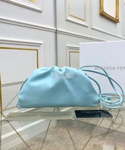 Replica Bottega Veneta BV The Pouch 20 in Butter Calf 585852 Baby Blue