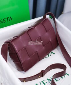 Replica Bottega Veneta BV Cassette Bag in Maxi Intreccio Bag 578004 Wi 2