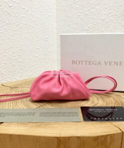 Replica Bottega Veneta BV Mini The Pouch Charm in Butter Calf Coin Pur