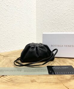 Replica Bottega Veneta BV Mini The Pouch Charm in Butter Calf Coin Pur