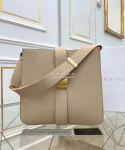 Replica Bottega Veneta BV Marie Shoulder Bag in Nappa 578344 Beige