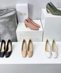 Replica Dior Rhodes Pump in Black Calfskin KCP925