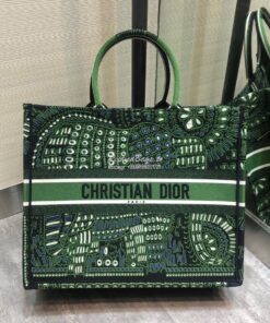 Replica Dior Book Tote Green Animals Embroidered Canvas Bag M1286