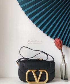 Replica Valentino Supervee Crossbody Calfskin Bag VW2B0G09 Black