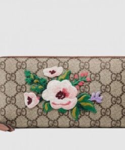 Replica Gucci GG Supreme Floral Zip Around Wallet