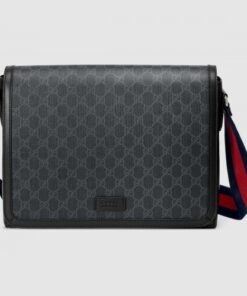 Replica Replica Gucci Black GG Supreme Flap Messenger Bag 547