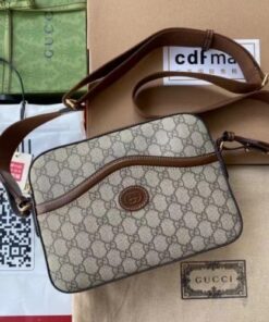 Replica Replica Gucci Beige GG Supreme Messenger Bag with Interlocking G 2