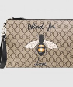 Replica Gucci Bee Print GG Supreme Portfolio Pouch