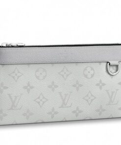 Replica Louis Vuitton Discovery Pochette Taigarama Antarctica M30279 BLV1060