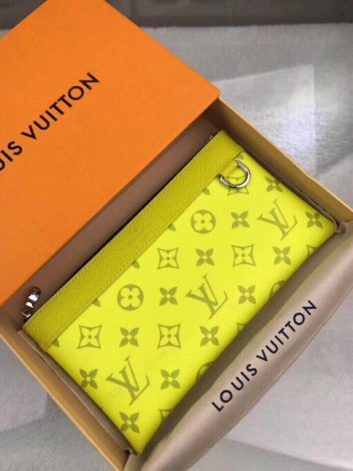 Replica Louis Vuitton Discovery Pochette Taigarama Bahia M30281 BLV1064 2