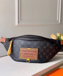 Replica Louis Vuitton Discovery Bumbag Monogram Eclipse M45220 BLV861 2