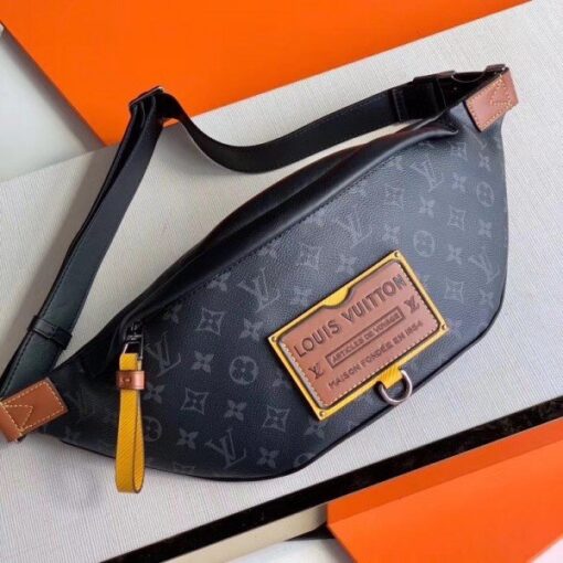 Replica Louis Vuitton Discovery Bumbag Monogram Eclipse M45220 BLV861 4