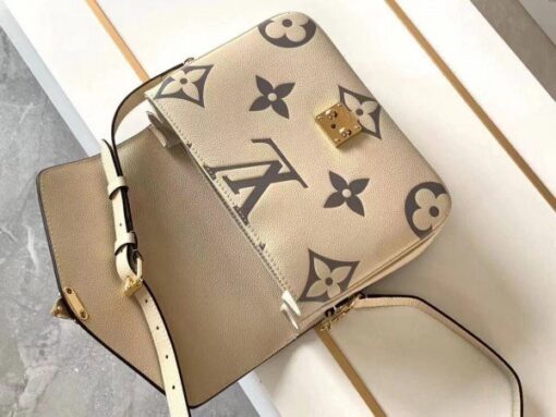 Replica Louis Vuitton Pochette Metis Bag Monogram Empreinte M45596 BLV523 5