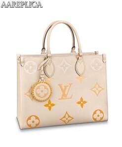 Replica Louis Vuitton OnTheGo MM Bag By The Pool M45717 BLV530