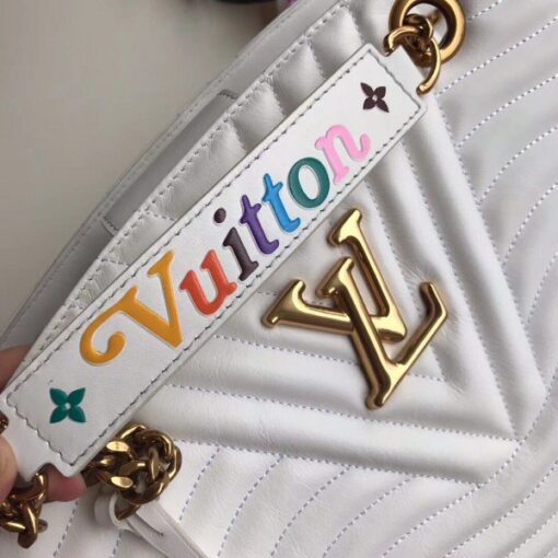 Replica Louis Vuitton White New Wave Chain Tote M51978 BLV649 6