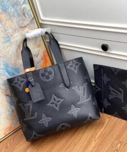 Replica Louis Vuitton Cabas Voyage Tote Taurillon Shadow M57290 BLV912 2