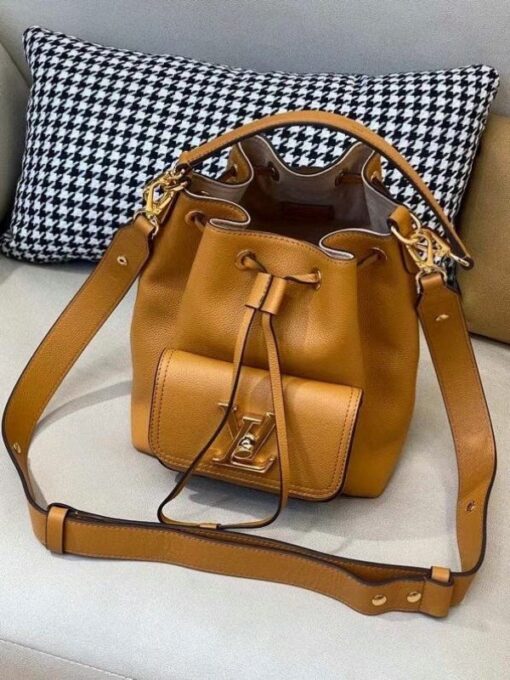 Replica Louis Vuitton Brwon Lockme Bucket Bag M57689 BLV732 2