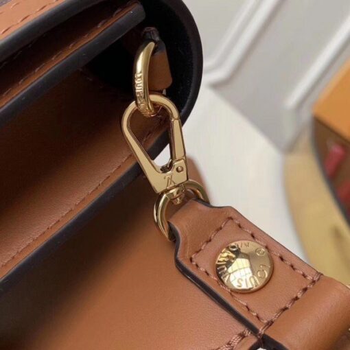 Replica Louis Vuitton Dauphine Bumbag Taurillon M58881 BLV766 4