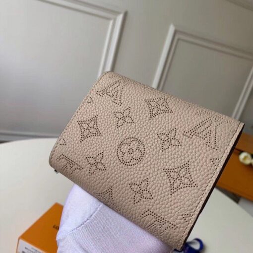 Replica Louis Vuitton Iris Compact Wallet Mahina Leather M62542 BLV965 3