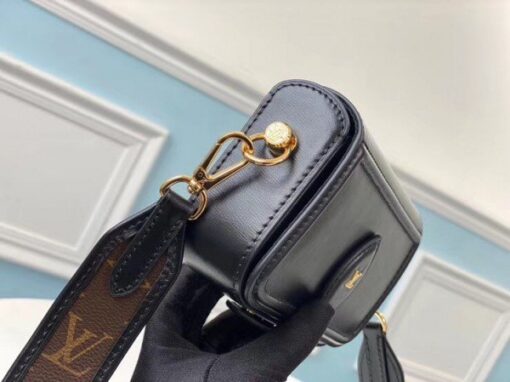 Replica Louis Vuitton Officier Bag In Black Calfskin M69841 BLV674 4