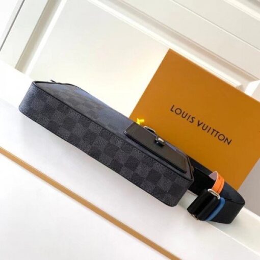 Replica Louis Vuitton Alpha Messenger Damier Graphite Giant N40408 BLV906 5