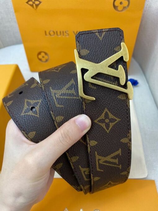 Replica Louis Vuitton LV Tag 40mm Reversible Belt Monogram M0369V 3