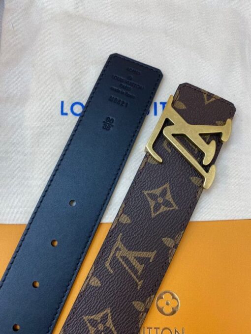 Replica Louis Vuitton LV Tag 40mm Reversible Belt Monogram M0369V 7