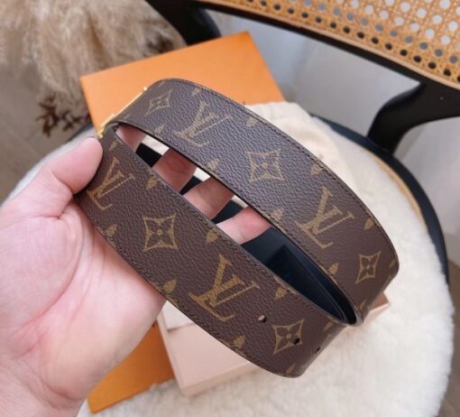 Replica Louis Vuitton LV Shake 40mm Reversible Belt Monogram M0452V 5