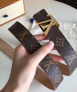 Replica Louis Vuitton LV Initiales 30MM Reversible Belt Monogram M0423W 2