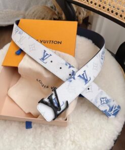 Replica Louis Vuitton LV Shape 40mm Belt Monogram Motif M0358V 2