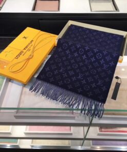 Replica Louis Vuitton Monogram Gradient Scarf M70257 2